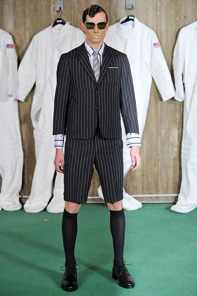 Look 5